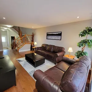 Cozy 3 Bedroom Town House 20 Min From Down Town And Airport Apartment Ottawa