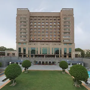 jaypee-vasant-continental.hotelsdelhi.org/